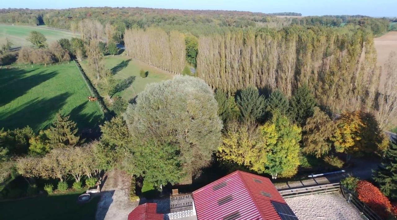 Gite De L'Homme Blanc Soizy-aux-Bois Exteriör bild