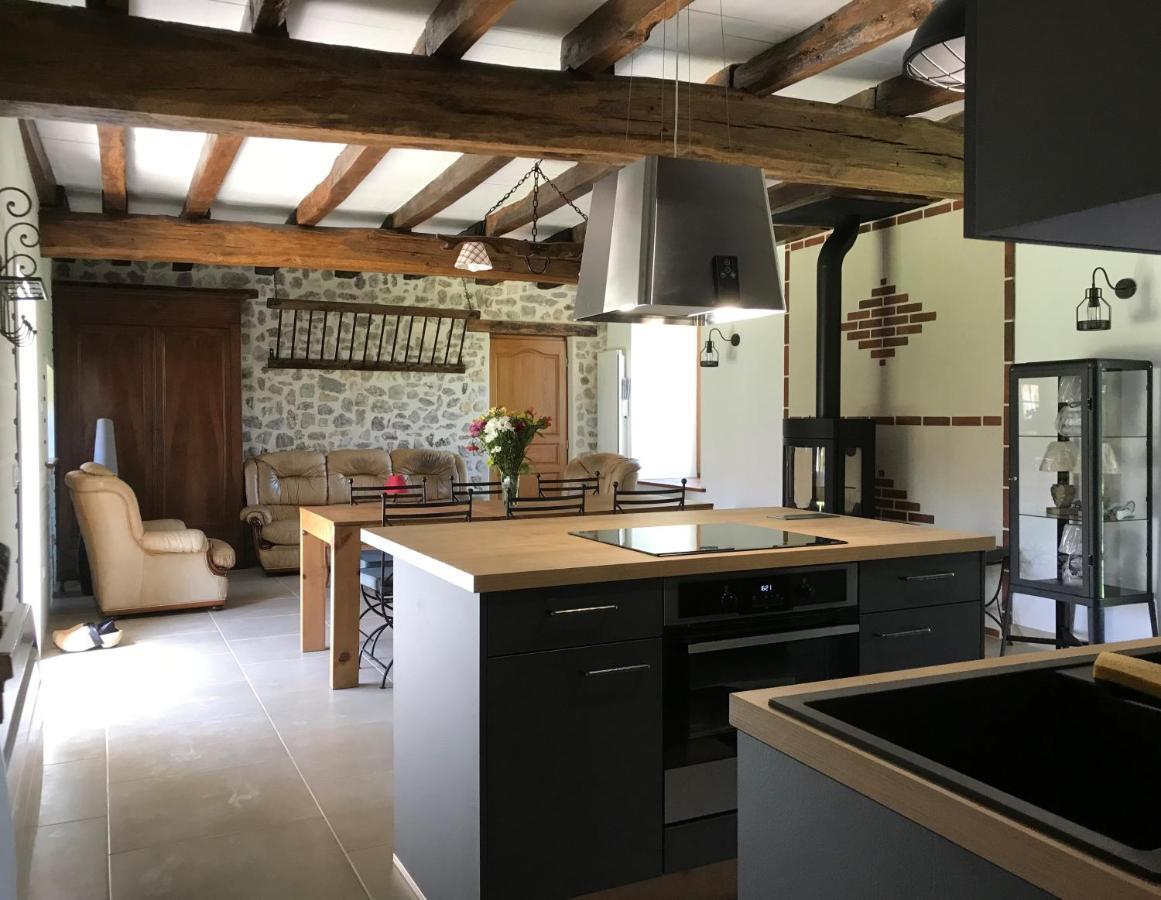 Gite De L'Homme Blanc Soizy-aux-Bois Exteriör bild